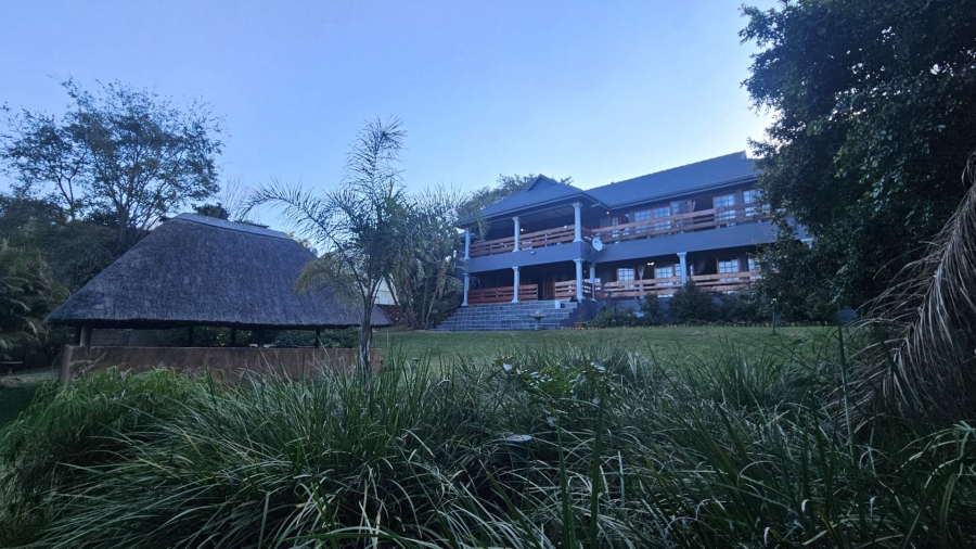 5 Bedroom Property for Sale in Schoemansville North West